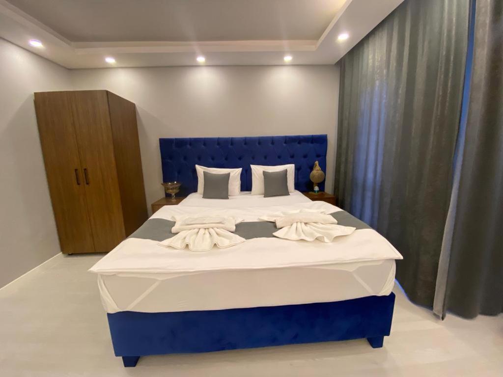 Big Peace Suites & Hotel Provincia di Provincia di Istanbul Esterno foto
