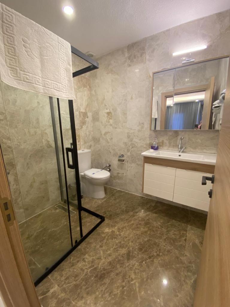 Big Peace Suites & Hotel Provincia di Provincia di Istanbul Esterno foto